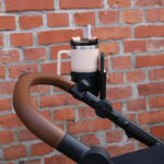 Koppholder med mobillomme som passer til Stanley cups